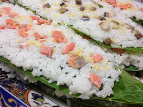 鮭と鰊でつくる笹寿司8